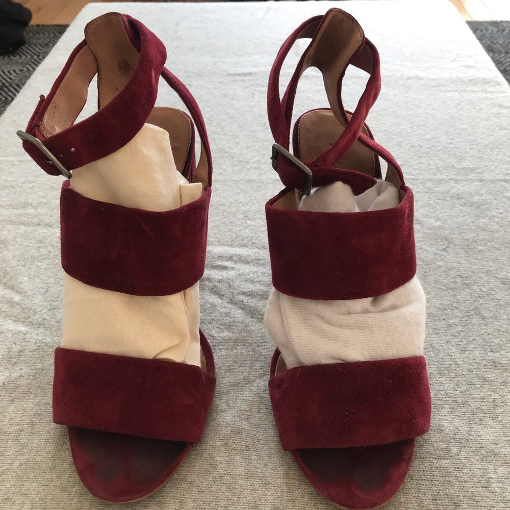 Madewell suede open toed sandals